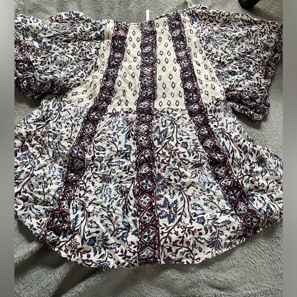 FREE PEOPLE TOP - Picture 2 of 4